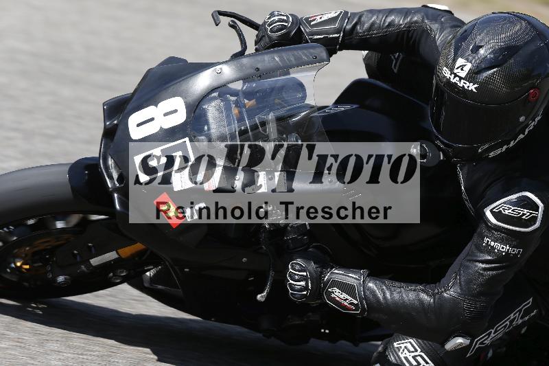 /10 20.04.2026  Pluess Moto Sport ADR/Freies Fahren/85
